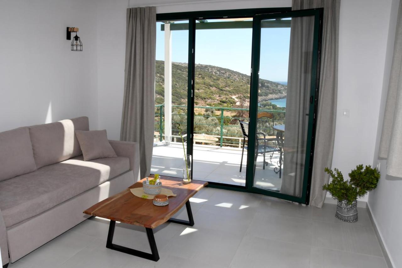 Karinta Bay Apartments Bagian luar foto