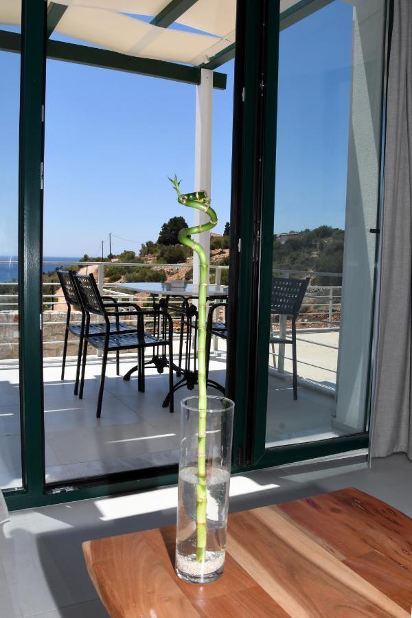 Karinta Bay Apartments Bagian luar foto