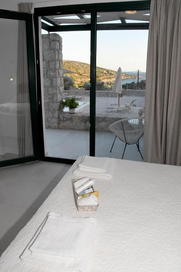 Karinta Bay Apartments Bagian luar foto