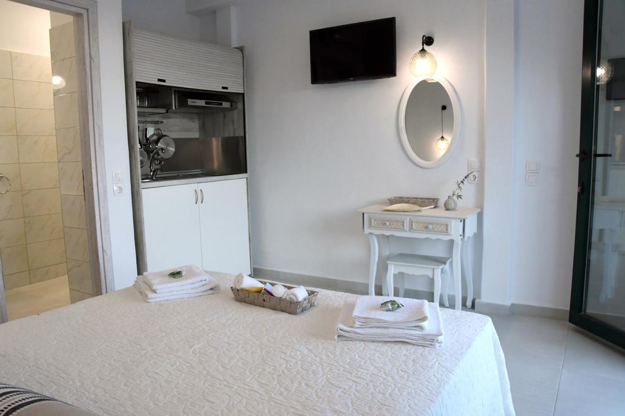 Karinta Bay Apartments Bagian luar foto