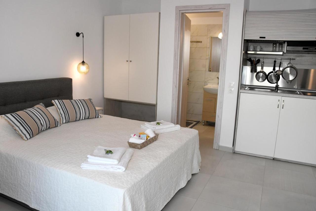 Karinta Bay Apartments Bagian luar foto
