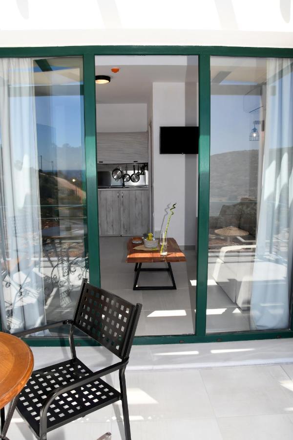 Karinta Bay Apartments Bagian luar foto