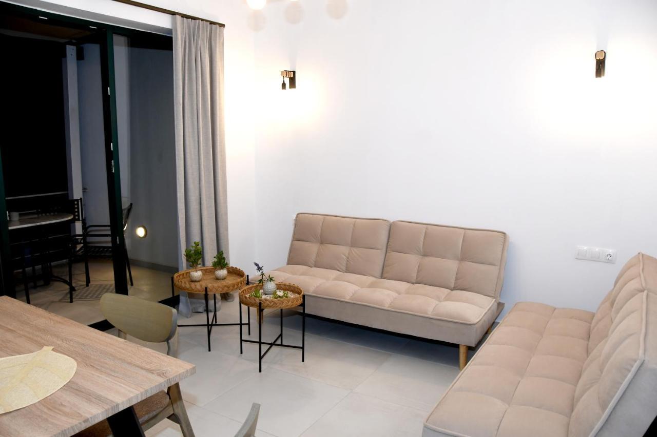 Karinta Bay Apartments Bagian luar foto